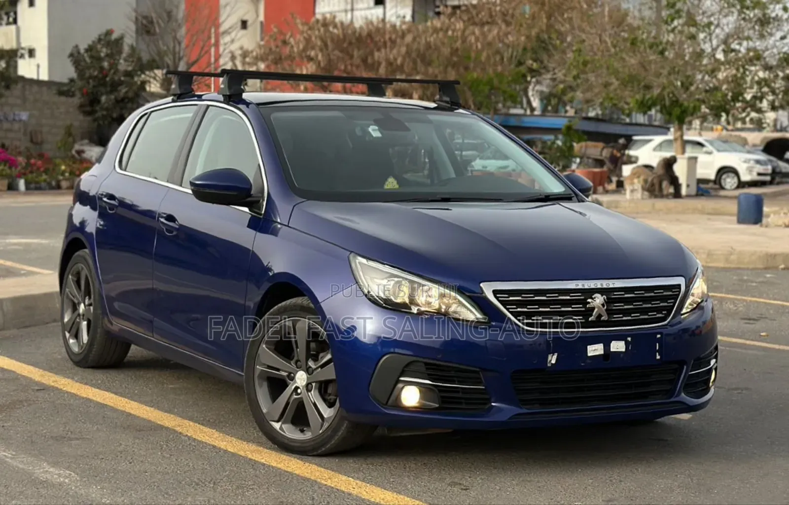 PEUGEOT 308 2018 Bleu
