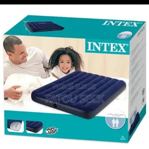 Matelas Gonflable +2 Oreillers +Pompe