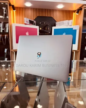 New Apple MacBook Pro 2019 16GB Intel Core I7 SSD 512GB