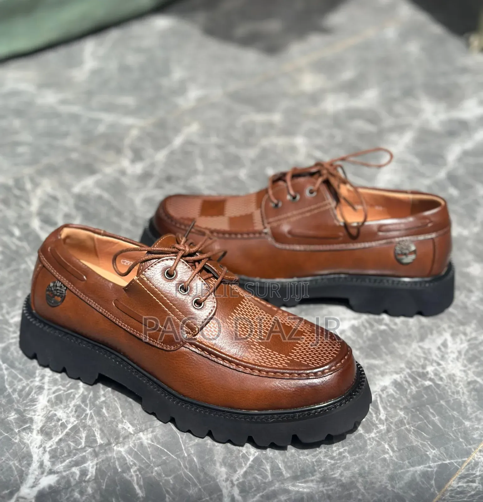 Chaussures De Ville Gros Talon