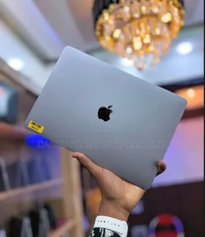 Photo - New Apple MacBook Pro 2019 16GB Intel Core I7 SSD 512GB