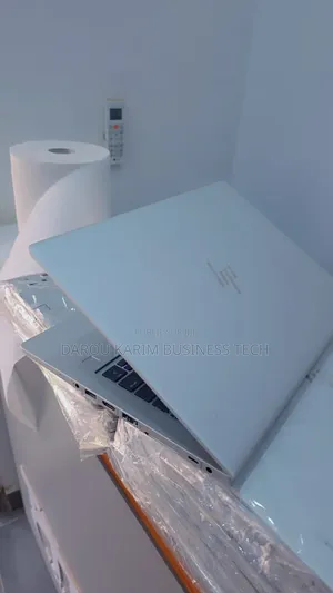 New Ordinateur Portable HP EliteBook 735 G5 16GB AMD Ryzen 7 SSD 512GB