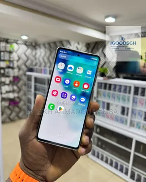 Neuf Samsung Galaxy S20 FE 2022 128 GB Blanc