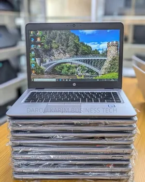 Photo - New Ordinateur Portable HP EliteBook 840 G3 8GB Intel Core I5 SSD 256GB