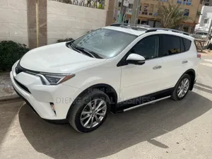 Toyota RAV4 Limited 4dr SUV AWD (2.5L 4cyl 6A) 2018 Blanc