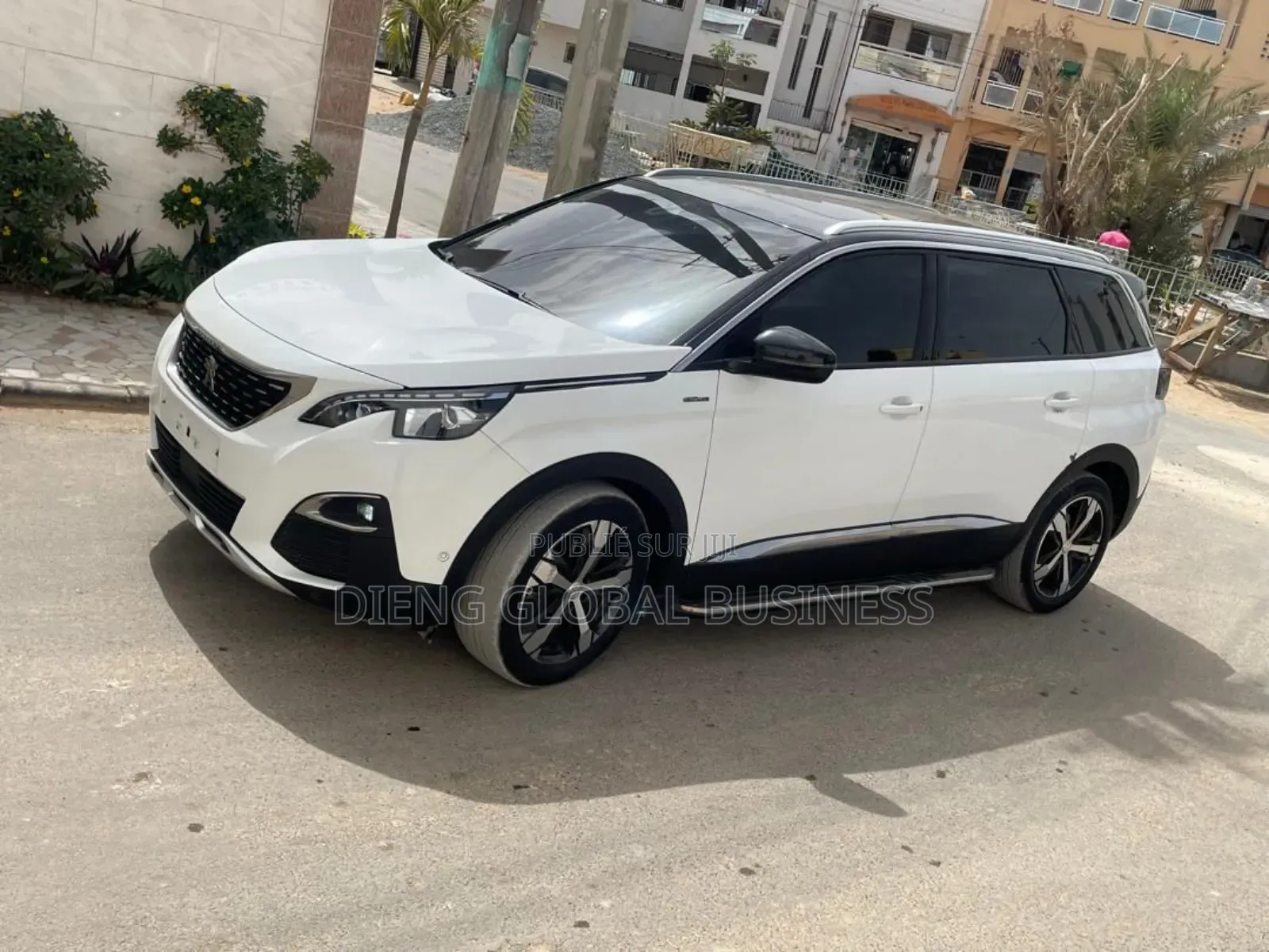 PEUGEOT 5008 1.6 BlueHDi 120 GT Line 2018 Blanc