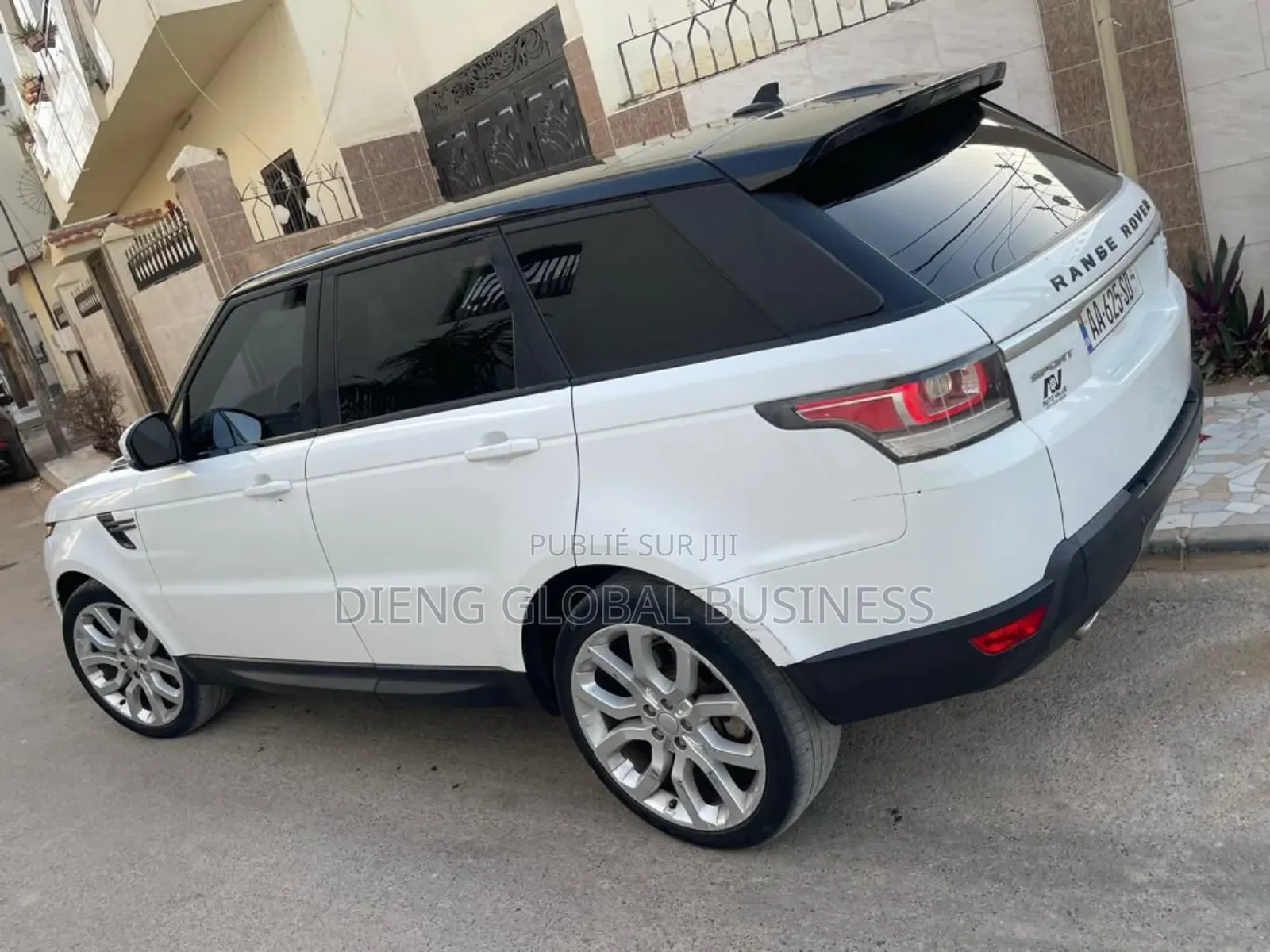 Land Rover Range Rover Sport SE Td6 4x4 (3.0L 6cyl 8A) 2016 Blanc
