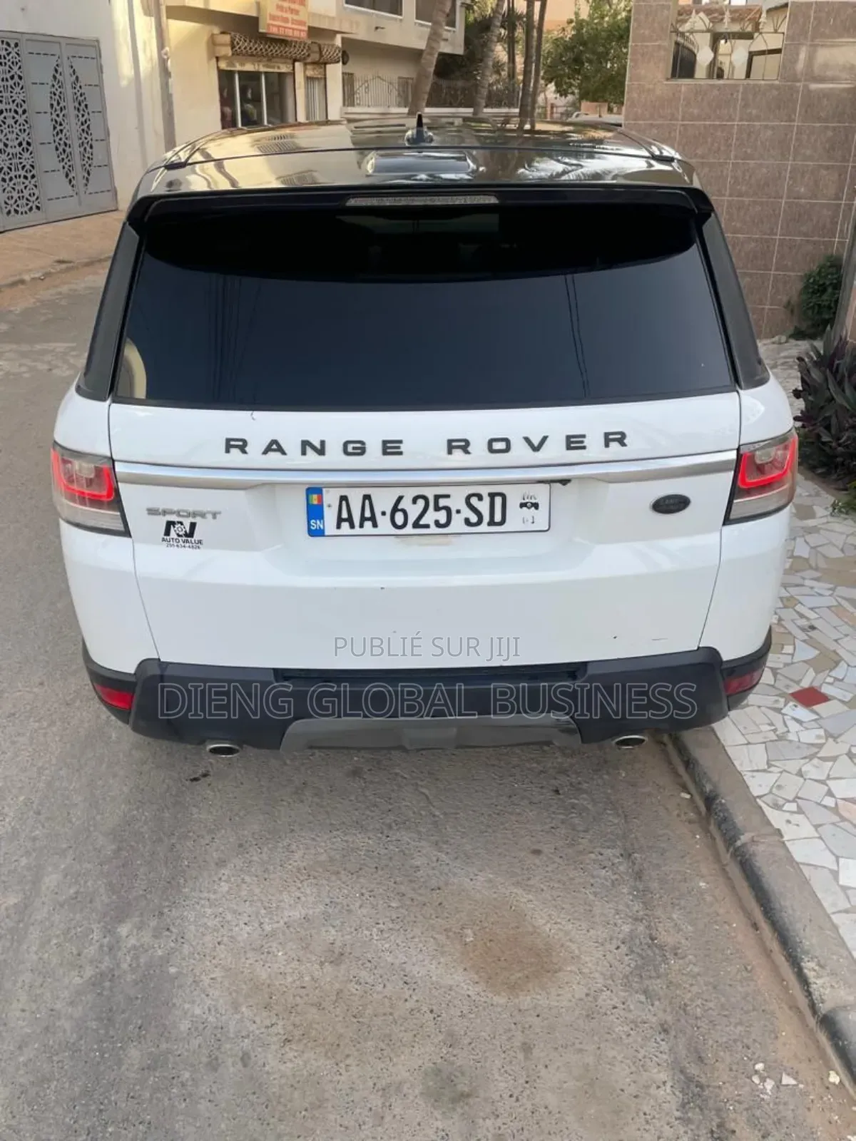 Land Rover Range Rover Sport SE Td6 4x4 (3.0L 6cyl 8A) 2016 Blanc