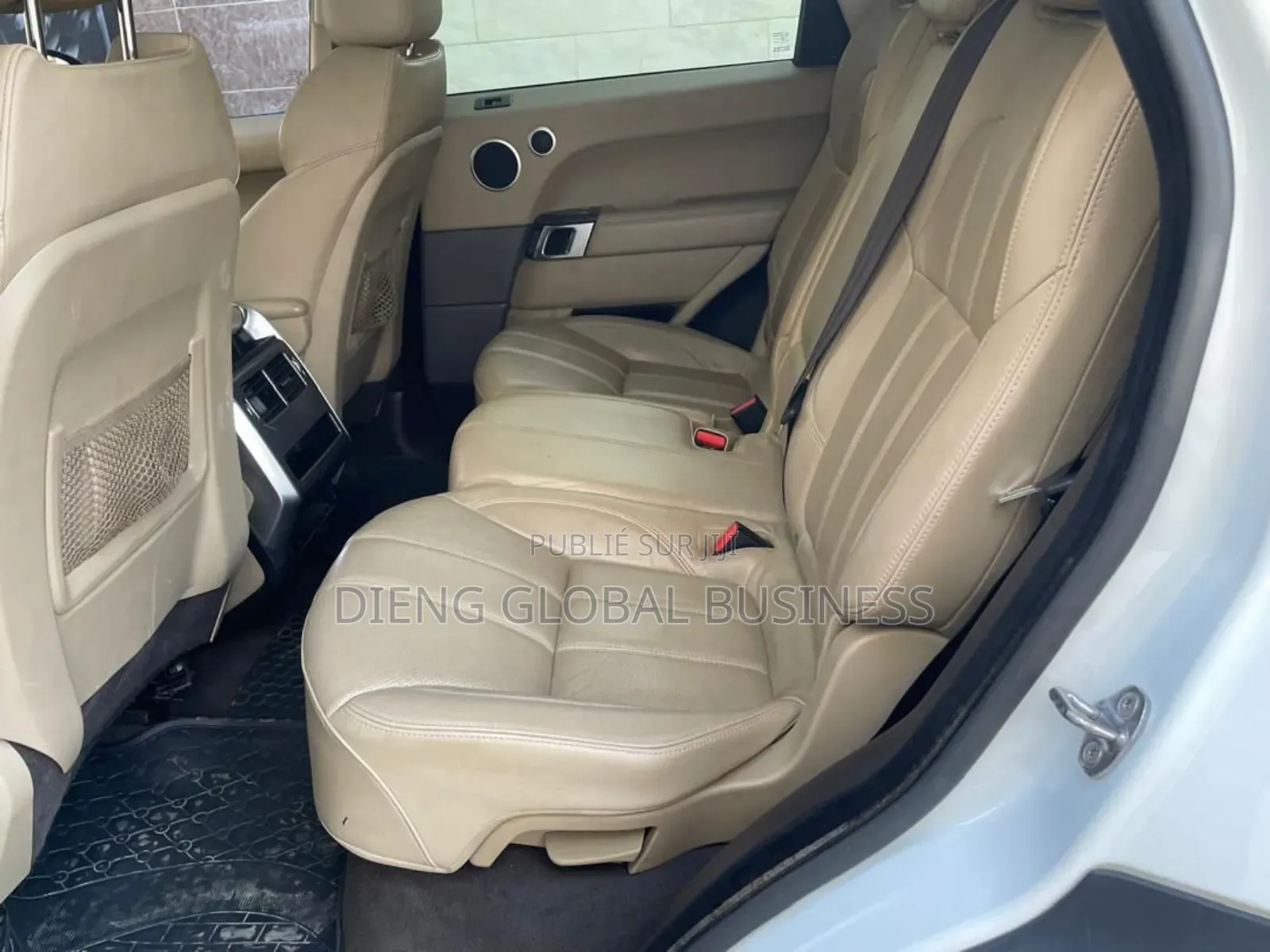 Land Rover Range Rover Sport SE Td6 4x4 (3.0L 6cyl 8A) 2016 Blanc