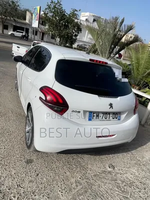 PEUGEOT 208 2019 Blanc