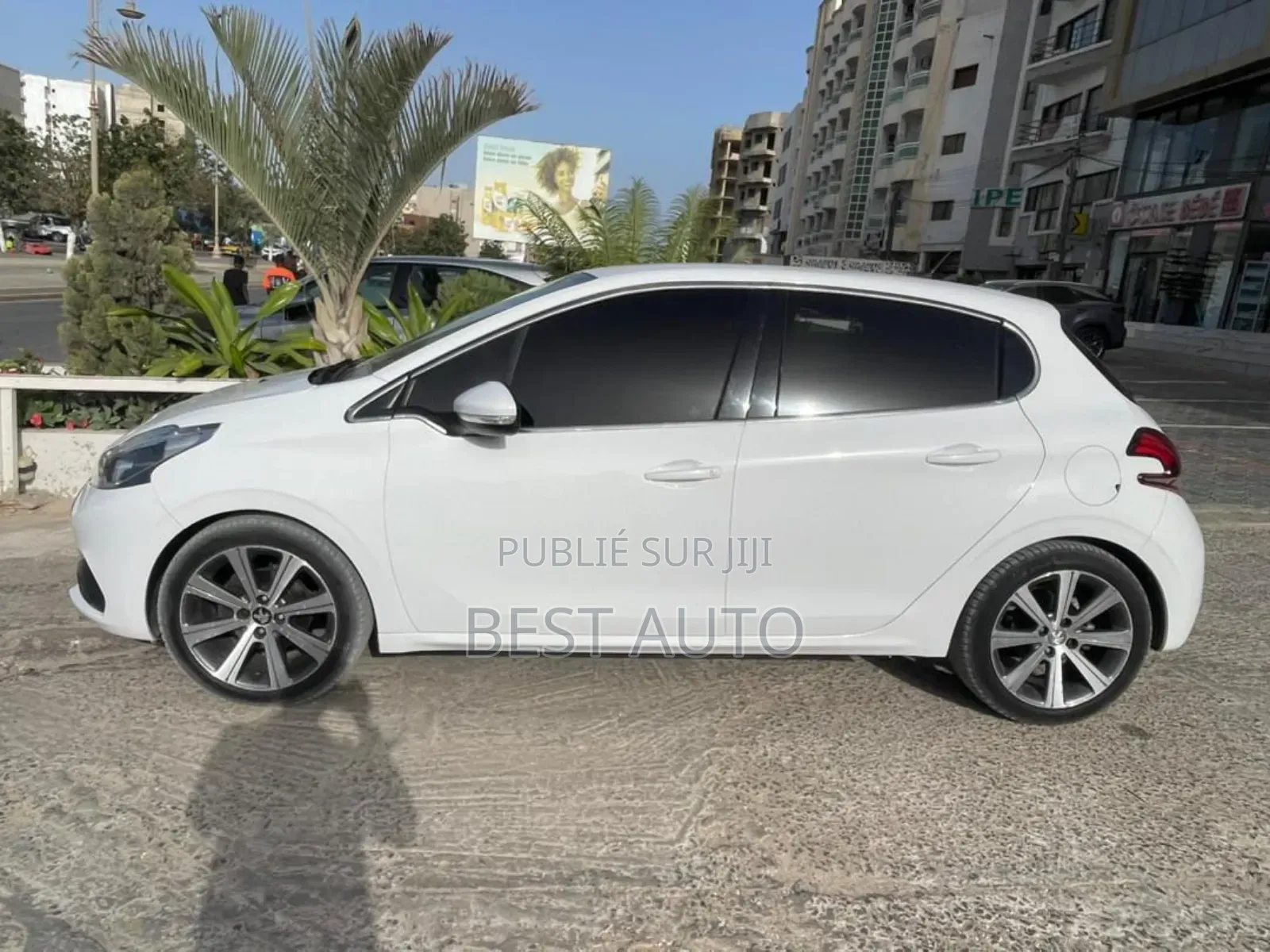PEUGEOT 208 2019 Blanc