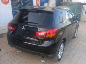 Mitsubishi RVR 2014 Noir