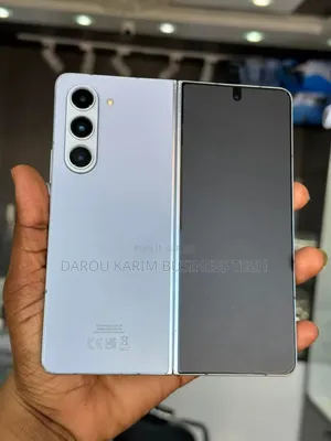 Photo - New Samsung Galaxy Z Fold4 256 GB Autre