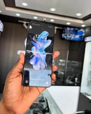 New Samsung Galaxy Z Flip 3 256 GB Autre