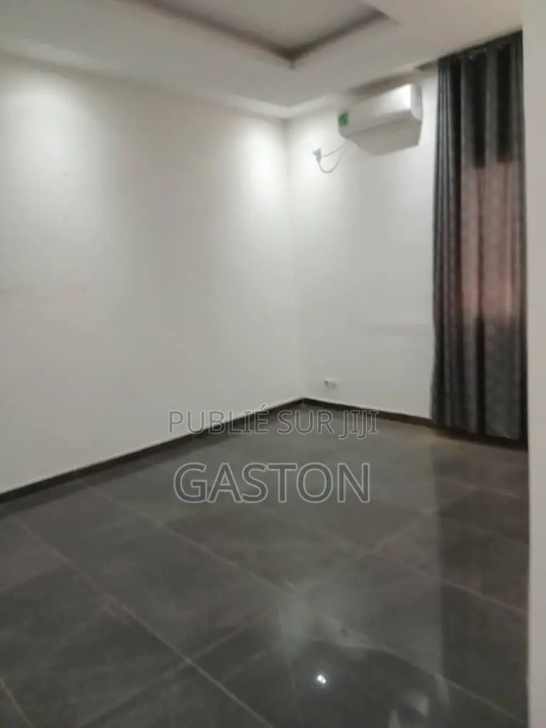 3chbre Blocs d'appartements dans Katos Immo, Fann-Point E-Amitié