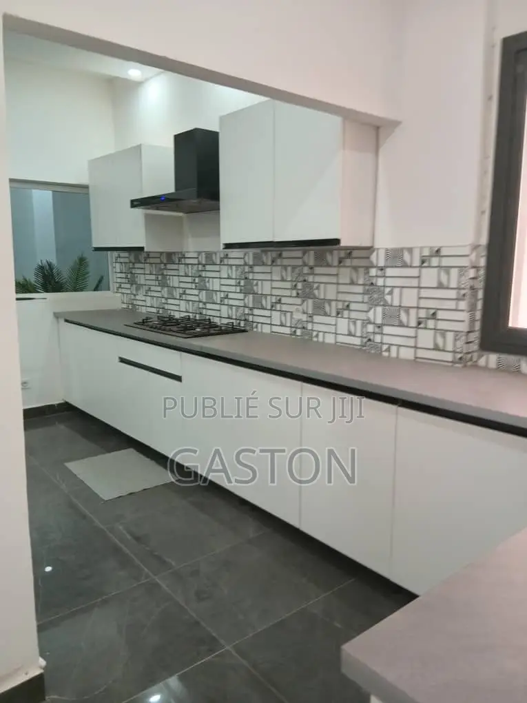 3chbre Blocs d'appartements dans Katos Immo, Fann-Point E-Amitié