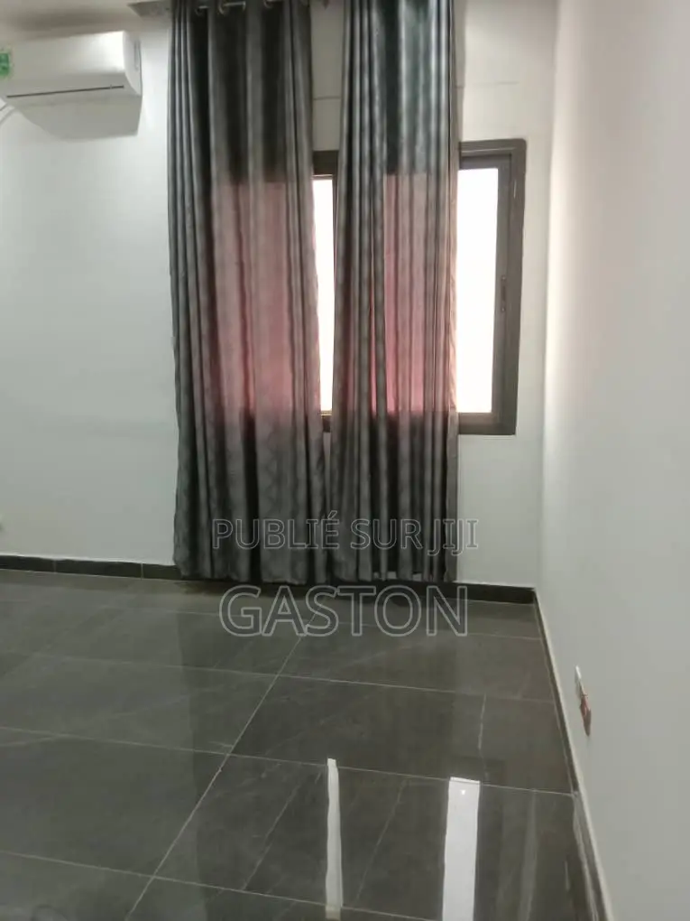 3chbre Blocs d'appartements dans Katos Immo, Fann-Point E-Amitié