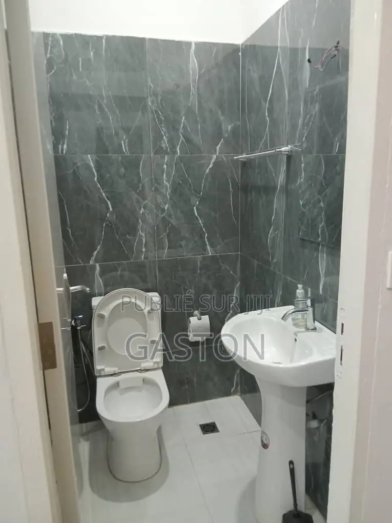 3chbre Blocs d'appartements dans Katos Immo, Fann-Point E-Amitié