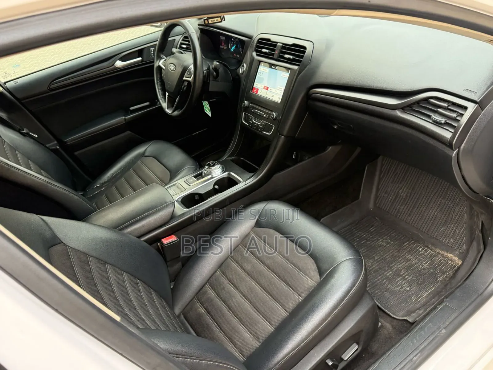 Ford Fusion 2018 Blanc