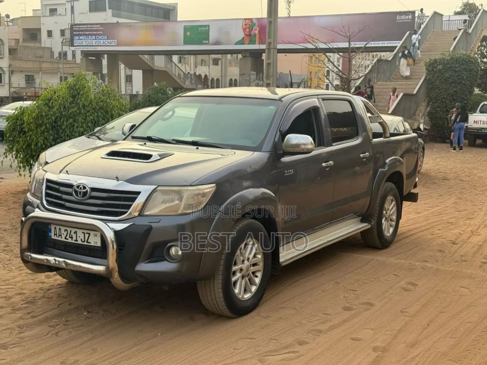 Toyota Hilux 2013 Gris