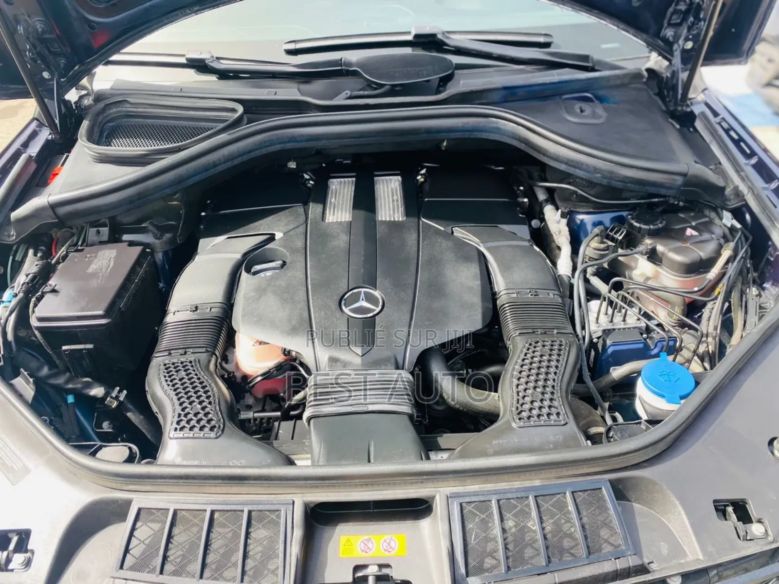 Mercedes-Benz GLE-Class 2018 Bleu