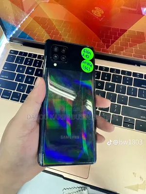 Photo - New Samsung Galaxy A42 5G 128 GB Autre