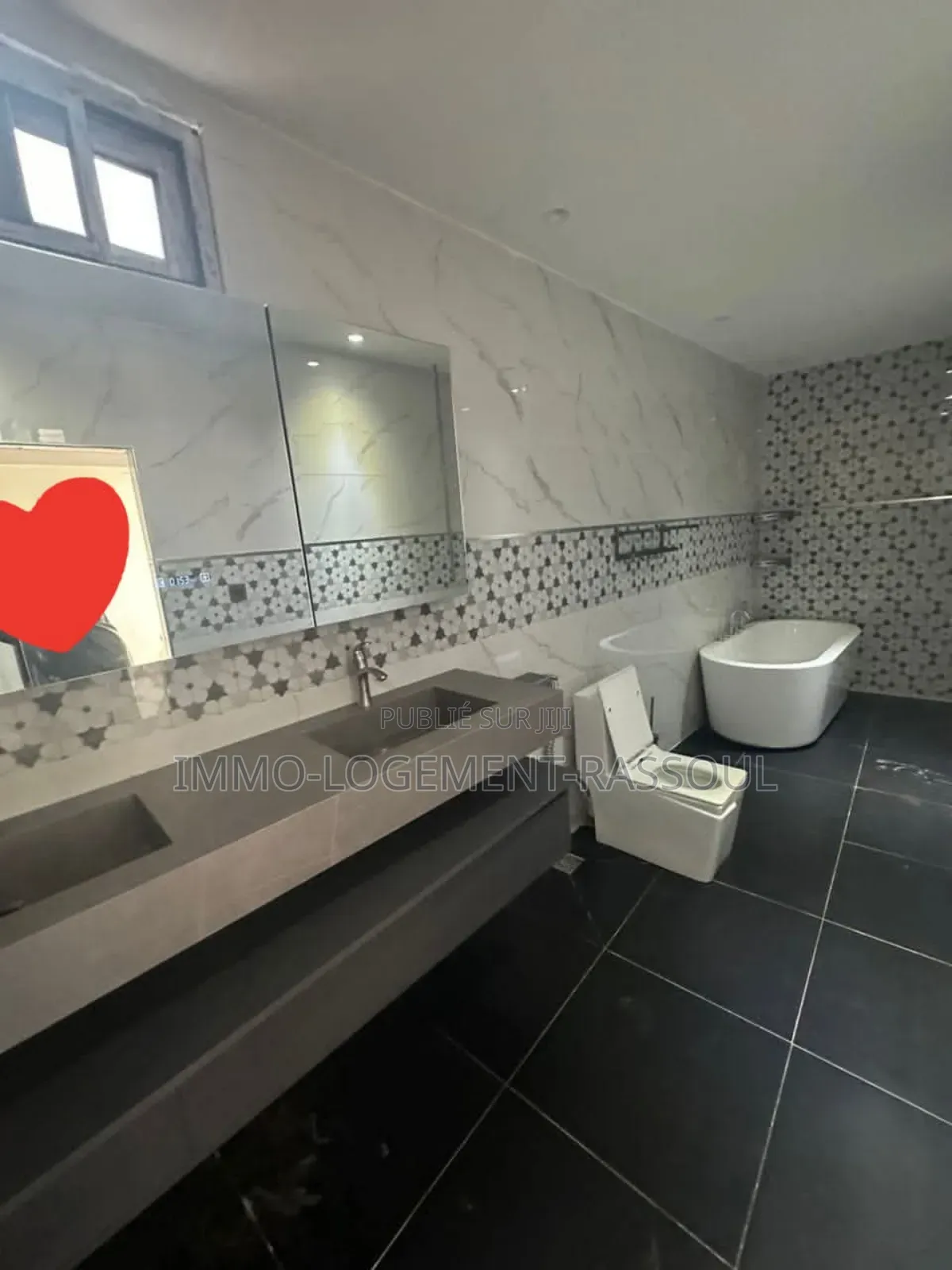 3chbre Appartement dans , Almadies à Louer