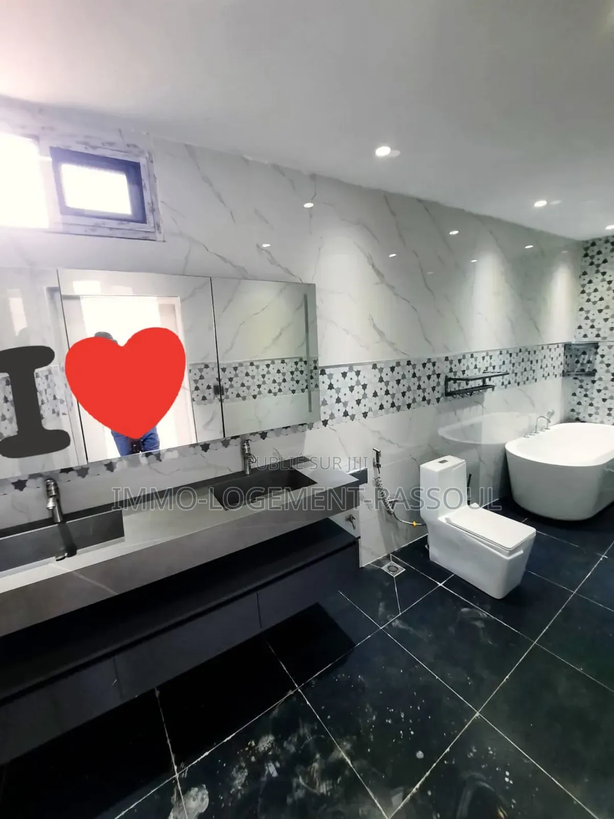 3chbre Appartement dans , Almadies à Louer