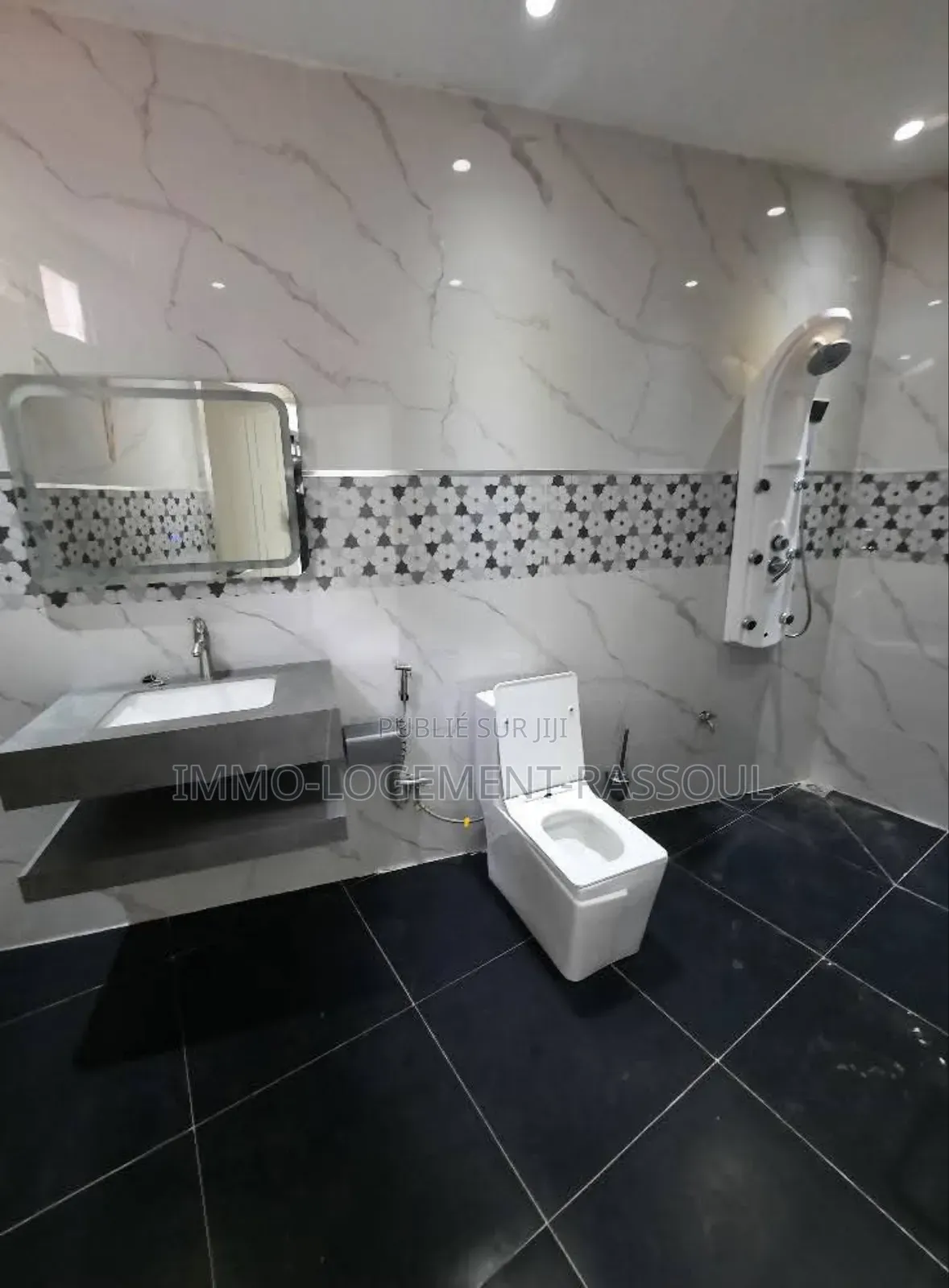 3chbre Appartement dans , Almadies à Louer