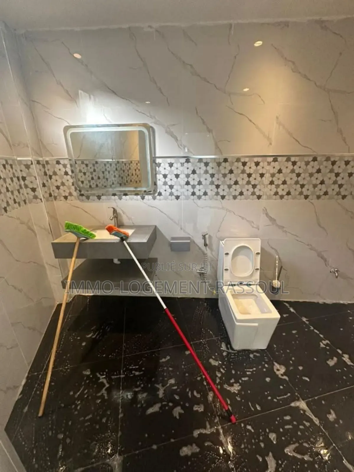 3chbre Appartement dans , Almadies à Louer