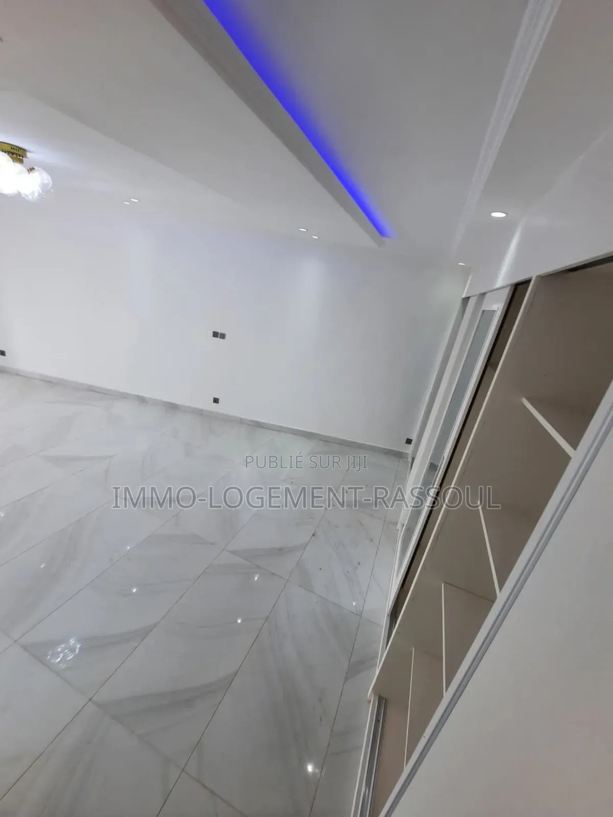 3chbre Appartement dans , Almadies à Louer