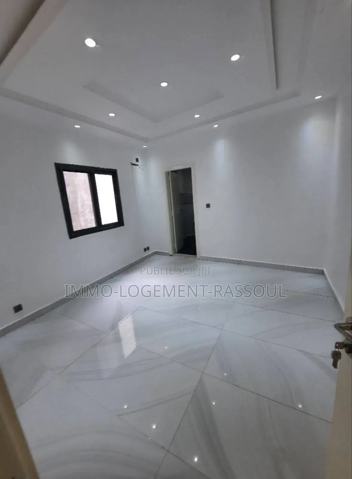 3chbre Appartement dans , Almadies à Louer