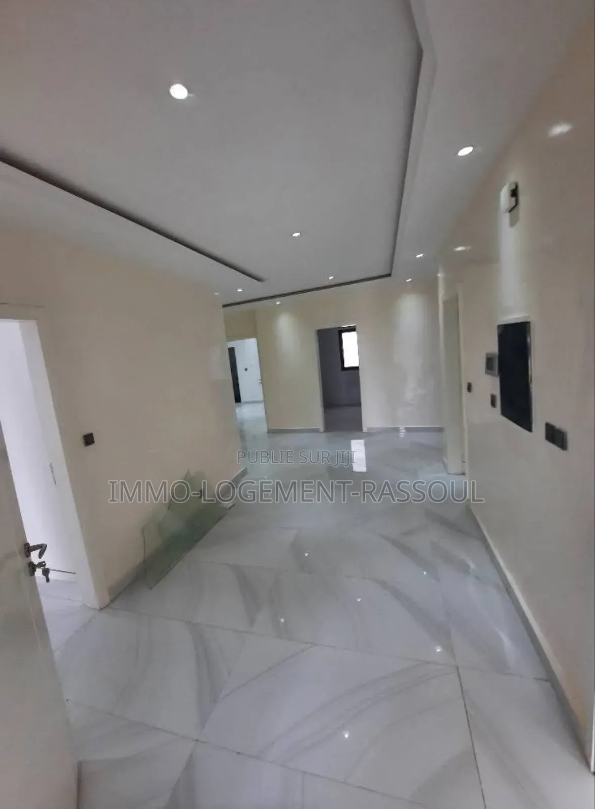 3chbre Appartement dans , Almadies à Louer