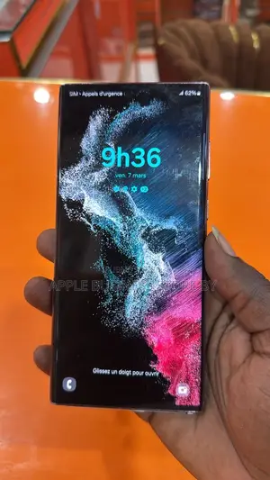 New Samsung Galaxy S22+ 5G 128 GB Noir