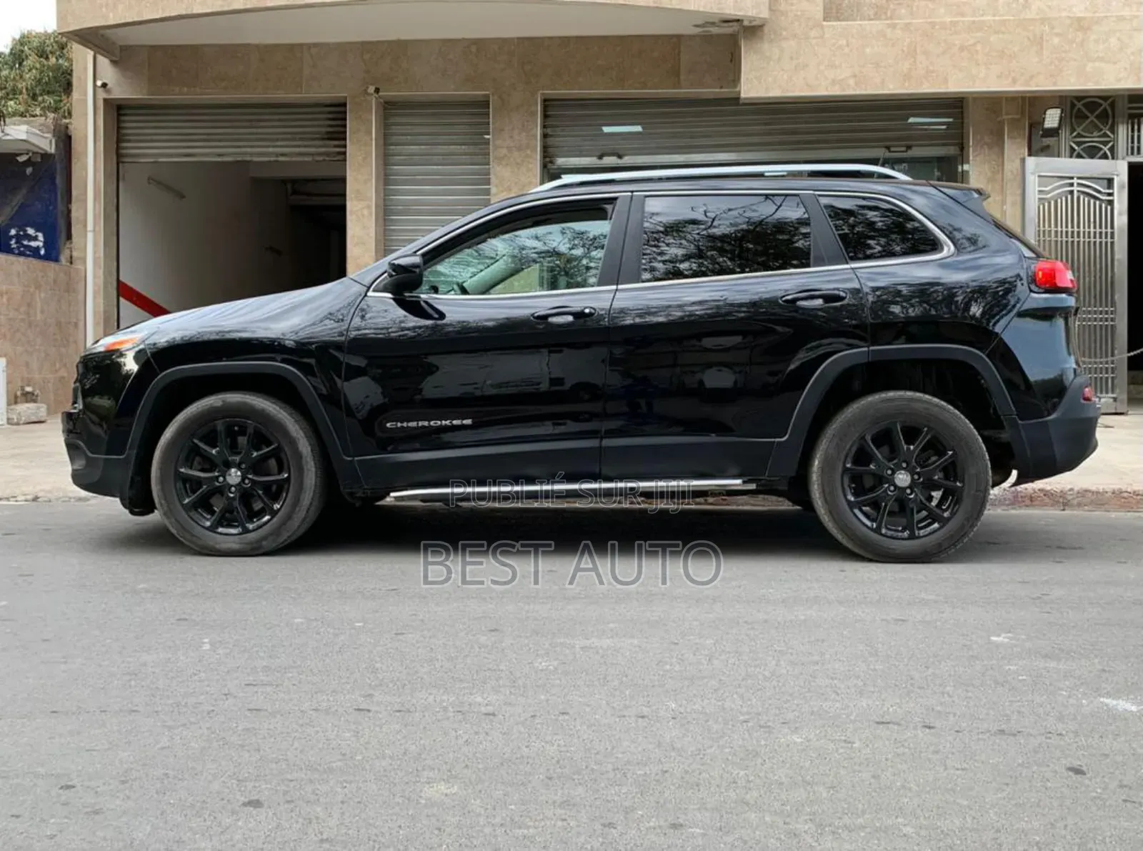Jeep Cherokee 2016 Noir