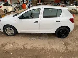 Dacia Sandero 2012 Blanc