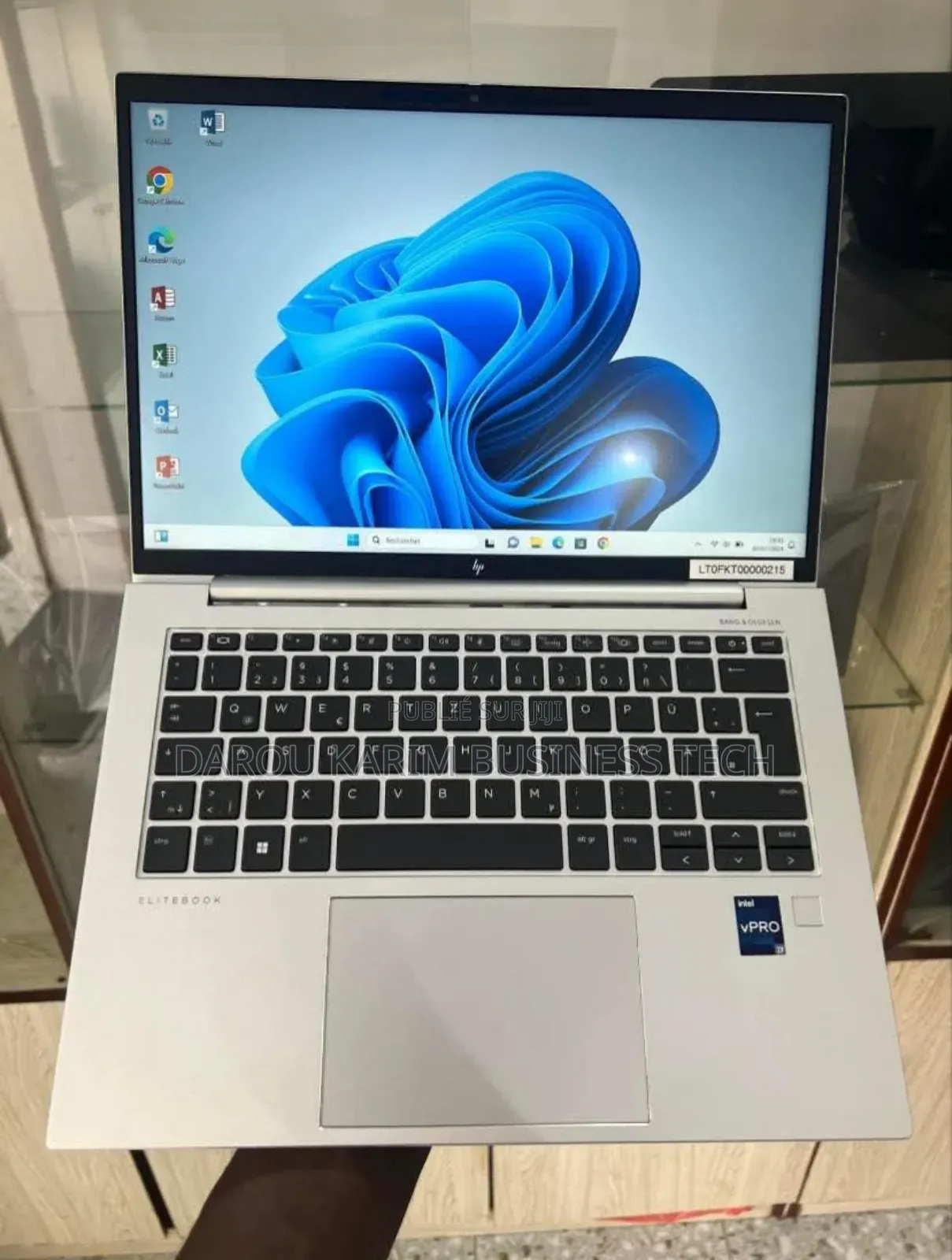 New HP EliteBook 840 G9 16GB Intel Core I7 SSD 512GB