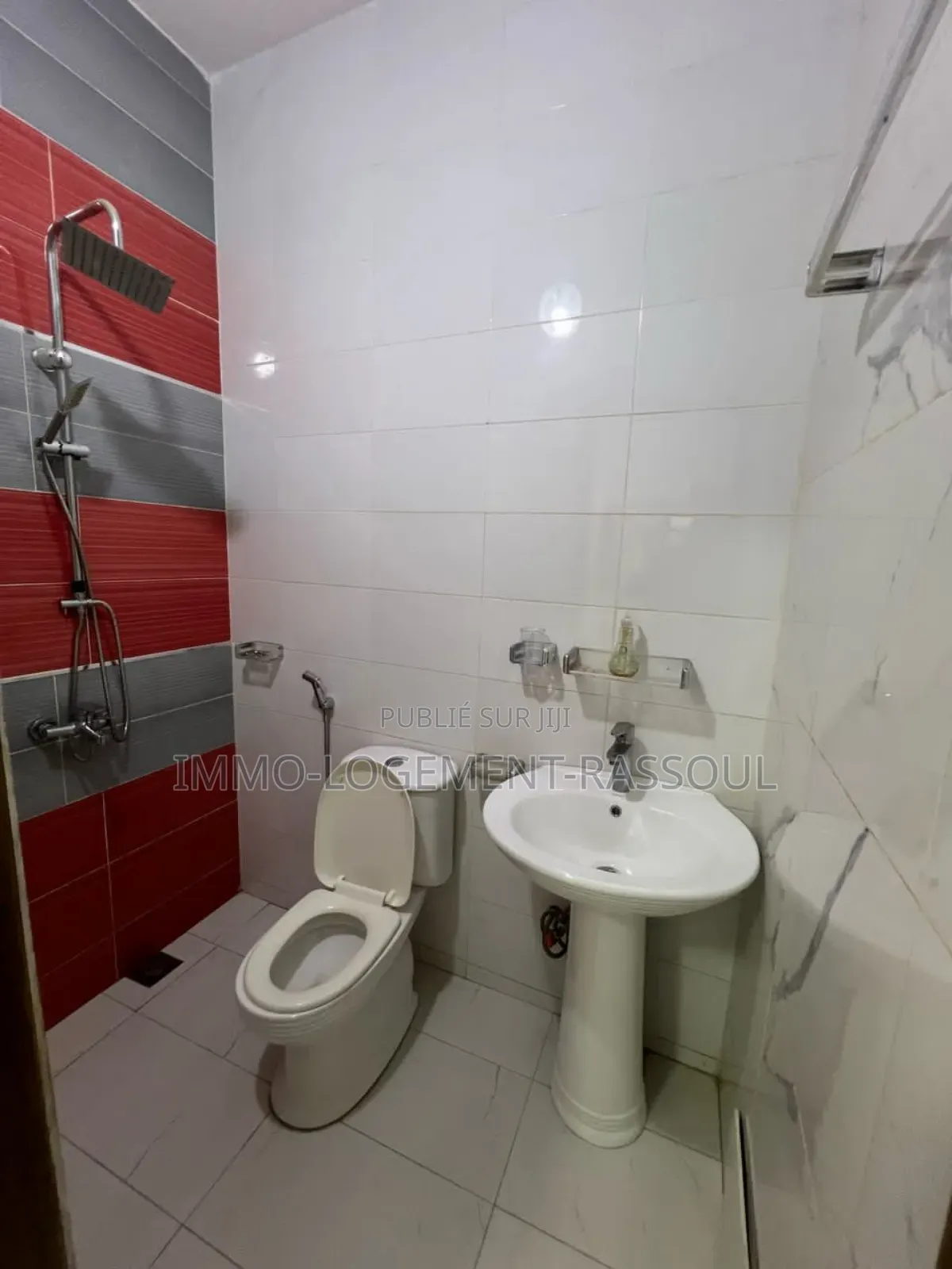 3chbre Appartement dans , Mermoz Sacré-Cœur à Louer