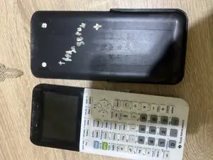 Photo - Calculatrice Ti-83