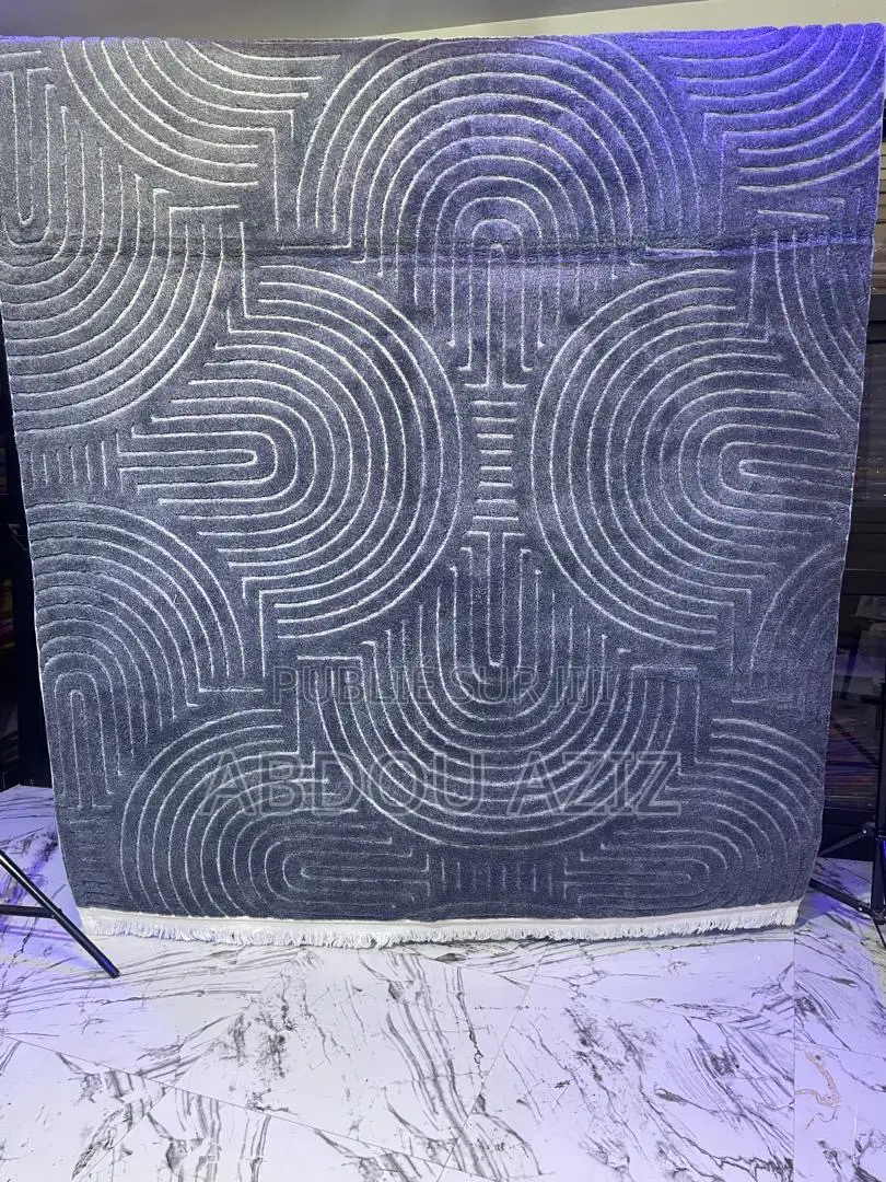 Moquette/5d : Prix 1 À 11 PCS = 11000f*