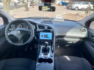 PEUGEOT 3008 2016 Noir