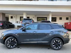 Kia Sportage LX 2023 Gris