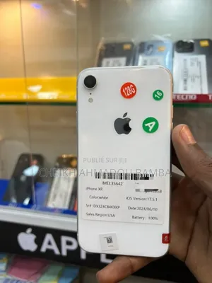 Photo - New Apple iPhone XR 128 GB Blanc