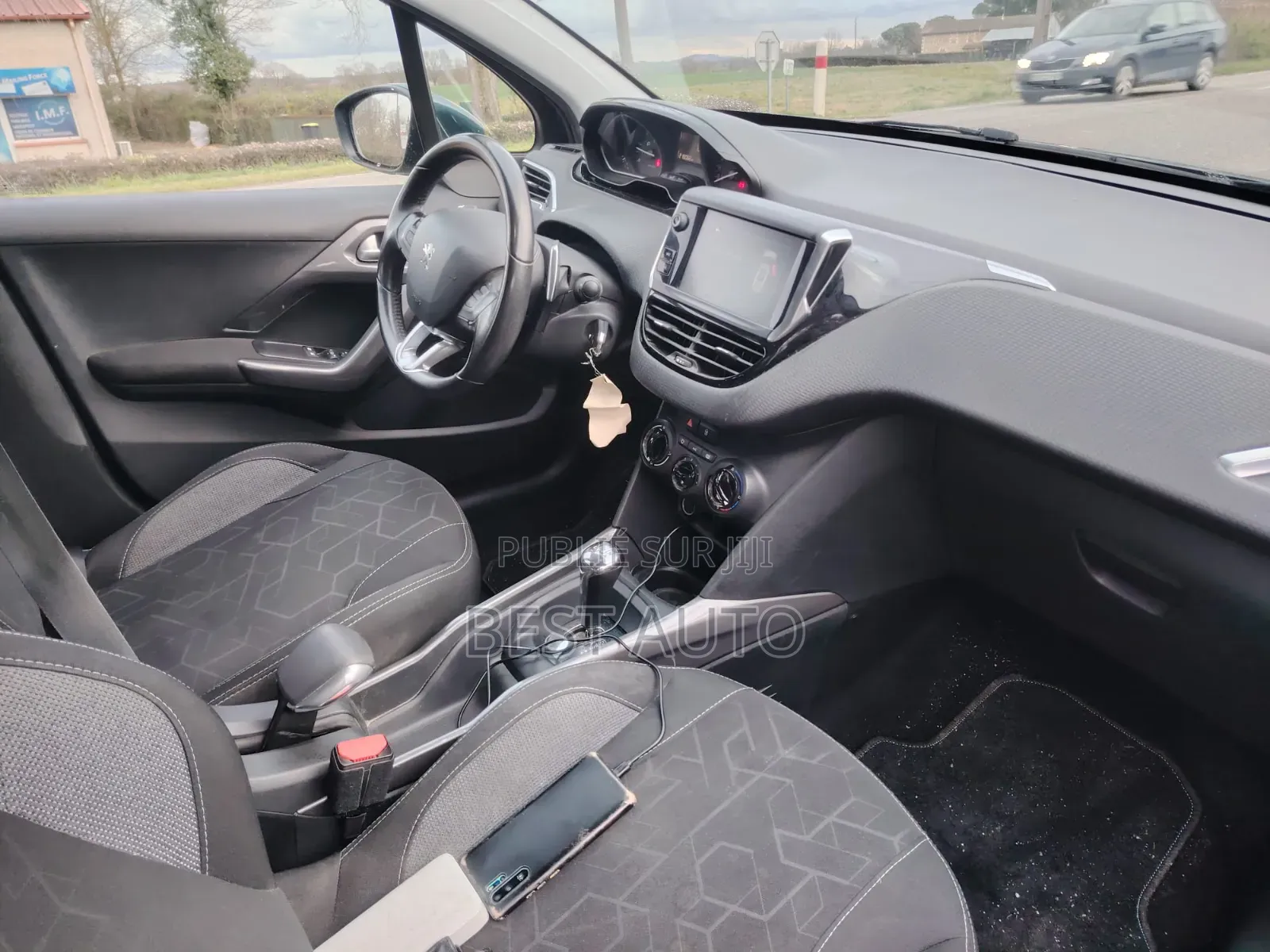 PEUGEOT 2008 2017 Bleu