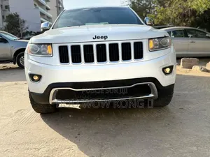 Photo - Jeep Grand Cherokee Limited 4dr 4x4 2017 Blanc
