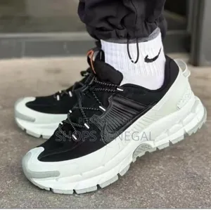 Nike Zoom Vomero 5