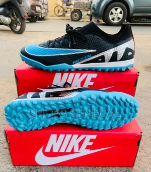 Photo - Nike Zoom Mercurial Vapor Vapor 15