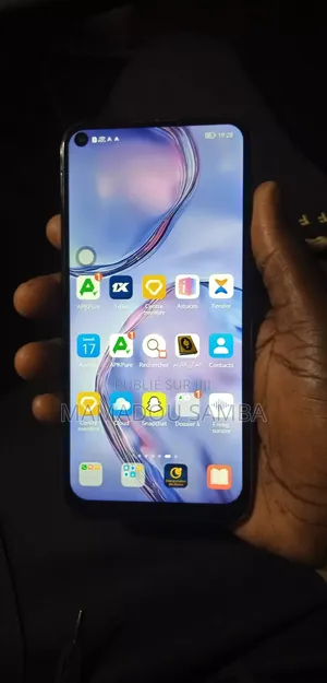 Photo - New Huawei Nova 7i 128 GB Blanc