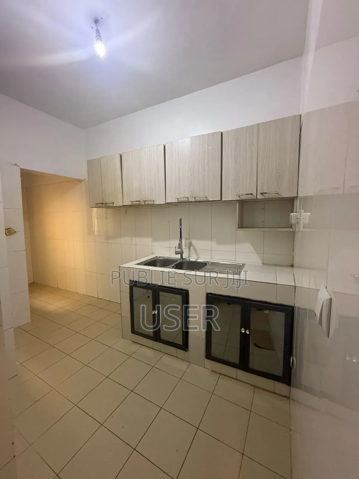 3chbre Appartement dans Cisco, Almadies à Louer