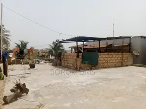 10chbre Maison dans Cite Soboa, Thiaroye à Vendre